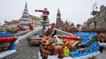 We Wrocławiu już świątecznie. Pierwszy dzień Jarmarku Bożonarodzeniowego [ZDJĘCIA]