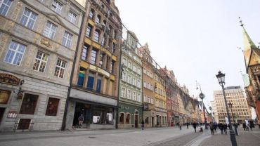Gdańszczanin na „gościnnych występach” pobił i okradł mężczyznę w centrum Wrocławia