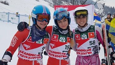 Wrocławskie studentki z medalami na Akademickich Mistrzostwach Polski w slalomie gigancie