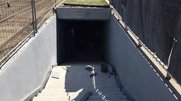 Pierwszy etap remontu schodów przy Bramie Oławskiej zakończony
