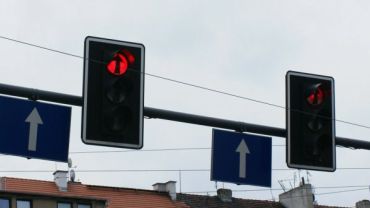 Niedziela bez stania na czerwonym? Wrocławscy aktywiści chcą wyłączać sygnalizatory