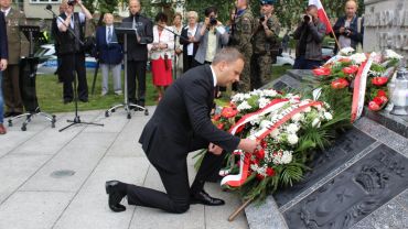 Wrocław uczcił rocznicę ludobójstwa na Wołyniu [ZDJĘCIA]