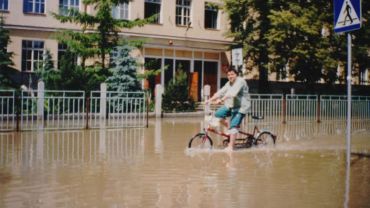 12 lipca 1997 powódź tysiąclecia wdarła się do Wrocławia [ZDJĘCIA ARCHIWALNE]