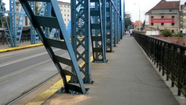 Dopiero w sierpniu naprawią most Sikorskiego
