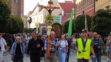 W czwartek z Wrocławia rusza piesza pielgrzymka do Częstochowy. Będą utrudnienia w ruchu