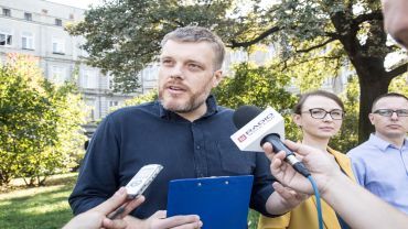 Zandberg we Wrocławiu: proponuję szefom partii debatę wyborczą o samorządach