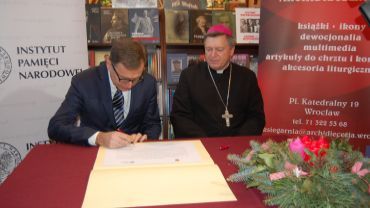 IPN podpisał list intencyjny o współpracy z wrocławską kurią