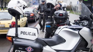 Wypadki na drogach Dolnego Śląska. Policjanci apelują o rozwagę