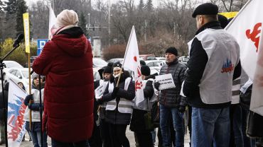 Wrocław: „Solidarność” protestowała pod urzędem wojewódzkim [ZDJĘCIA]