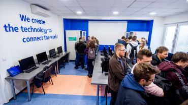 Nokia i WSB we Wrocławiu otworzyły akademickie laboratorium LTE [ZDJĘCIA]