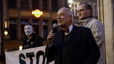 Janusz Korwin-Mikke protestował z wrocławianami przeciwko ACTA2 [ZDJĘCIA]