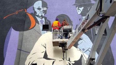 Nowy mural we Wrocławiu w hołdzie dla Marka Krajewskiego
