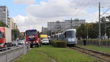 Kolejny tramwaj wykoleił się na Legnickiej! [ZDJĘCIA]