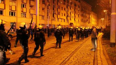 Poseł o rozwiązaniu marszu: „Działania władz miasta i policji wyglądają na ciężkie naruszenie prawa”