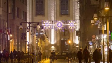 Wrocław pięknie przyozdobiony na kolejne święta. Iluminacja nie tylko w centrum