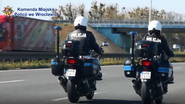 Policyjne motocykle znów na ulicach Wrocławia [WIDEO]