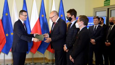 Premier przekazał grunty pod budowę nowego szpitala we Wrocławiu