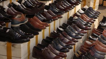 Kupno butów online - jak dobrać i czy warto?