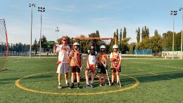 Treningi lacrosse dla dzieci i młodzieży. Wrocławscy Kosynierzy rekrutują