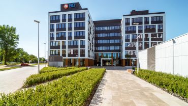 W dobie pracy zdalnej korporacja powiększa biuro we Wrocławiu