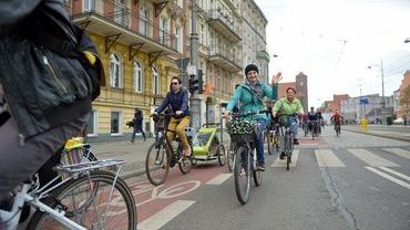 Rowerzyści przejadą ulicami Wrocławia. W hołdzie dla Ryszarda Szurkowskiego [TRASA]