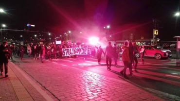 Strajk Kobiet dostanie Nagrodę Wrocławia. Radni wybrali też Honorowego Obywatela Wrocławia