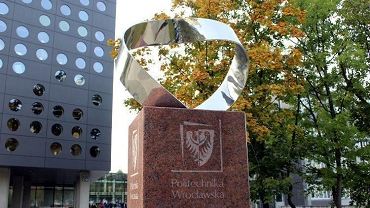 Dobra passa Politechniki Wrocławskiej. Dwaj naukowcy nagrodzeni w konkursach