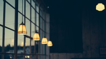 Inteligentne oświetlenie – doskonałe rozwiązanie do domu i firmy
