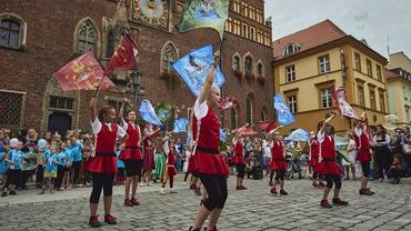 „Brave Kids pod wrocławskim niebem”. Odważne dzieci opanują Wrocław [PROGRAM]