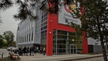 Wrocław: Uniwersytet Ekonomiczny przechodzi na naukę zdalną