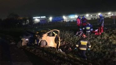 Wypadek na autostradzie A4 pod Wrocławiem. Bus na dachu