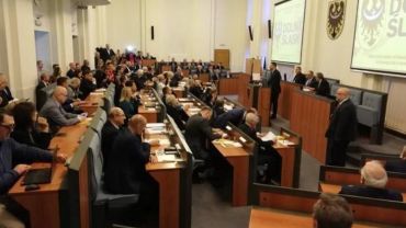 Sejmik uchwalił budżet Dolnego Ślaska na 2022 rok