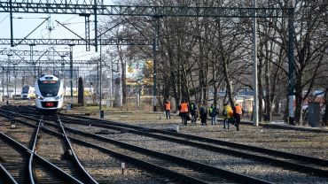 Z Wrocławia wyruszył pociąg humanitarny po uchodźców z Ukrainy [ZDJĘCIA, WIDEO]