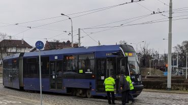 Wykolejenie tramwaju na Ołbinie