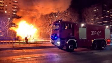 Wrocław: nocny pożar w fabryce sprzętu AGD