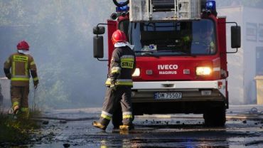 Wrocław: Duży pożar na targowisku przy Obornickiej. Spłonęło kilkanaście tysięcy jaj