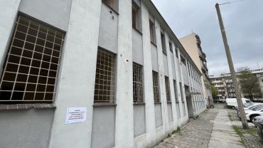 Wrocław: Rusza rozbiórka dawnej siedziby straży miejskiej przy Gwarnej [ZDJĘCIA]