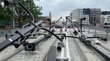 Wrocław zamknie most na jeden dzień. W planie montaż nowych latarni [ZDJĘCIA]