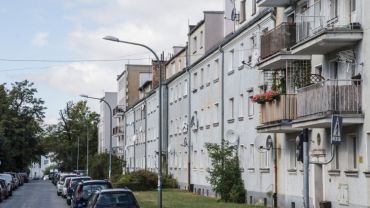 Wrocław: Oszustwo na policjanta na Grabiszynku. Kobieta straciła 90 tys. zł
