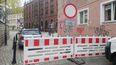 Wrocław: Utrudnienia w ruchu na pięciu ulicach. Tędy nie przejedziesz