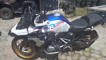 Złodziej francuskiego motocykla sprzedał go w Polsce. Teraz jest poszukiwany