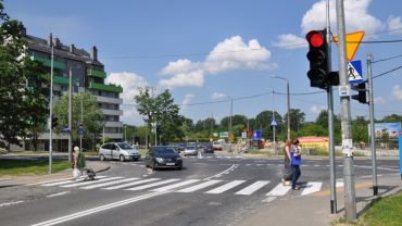 Będzie korekta programu sygnalizacji na kłopotliwym skrzyżowaniu na Stabłowicach