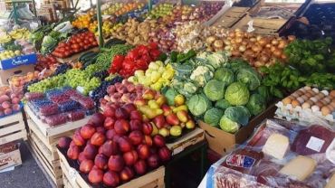 Płacisz fortunę za sezonowe owoce i warzywa? Zobacz ile kosztują tutaj
