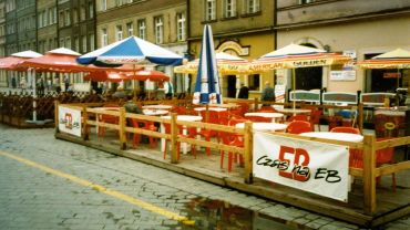 Wrocław 30 lat temu. Na tych zdjęciach nie poznasz swojego miasta!