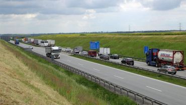Wrocław: Zderzenie kilku aut na A4. Kierowcy nie zachowali bezpiecznego odstępu