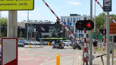 Miasto nie dorzuci się do poprawy przejazdu na ul. Zwycięskiej we Wrocławiu