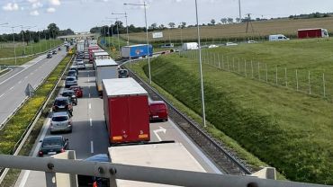 Utrudnienia na autostradzie A4 do Wrocławia po wypadku