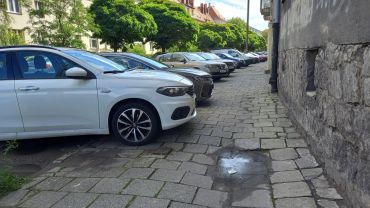 Wrocław: Remont na Tarnogaju. Zmiany w parkowaniu i nowa ulica jednokierunkowa
