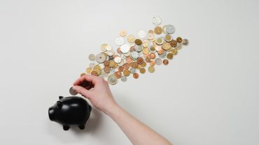 Czy warto korzystać z porównywarek kont oszczędnościowych?