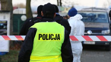 Wrocław: Policjant zaatakowany maczetą. Padły strzały
